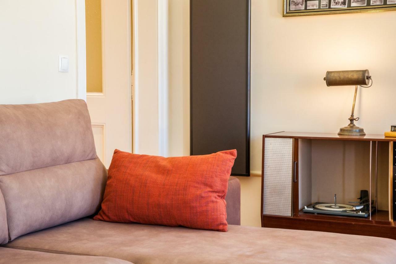 Apartment Joivy Fernando Pessoa Apartments Lisbon