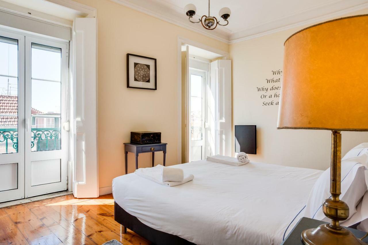 Apartment Joivy Fernando Pessoa Apartments Lisbon